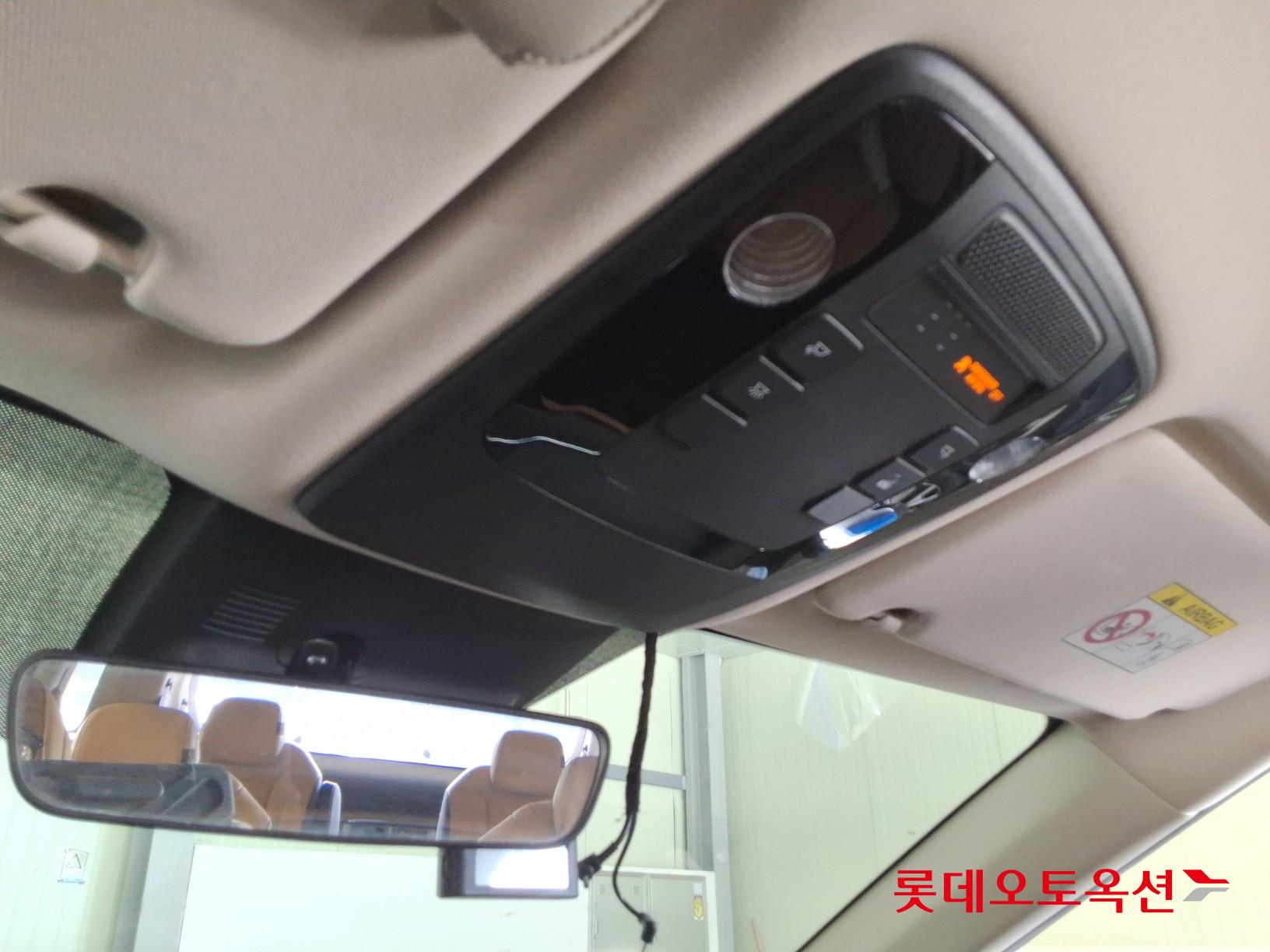 2021 - kia carnival
