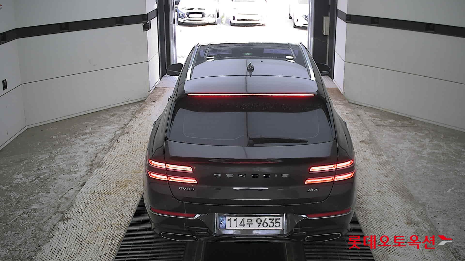 2023 - genesis gv80