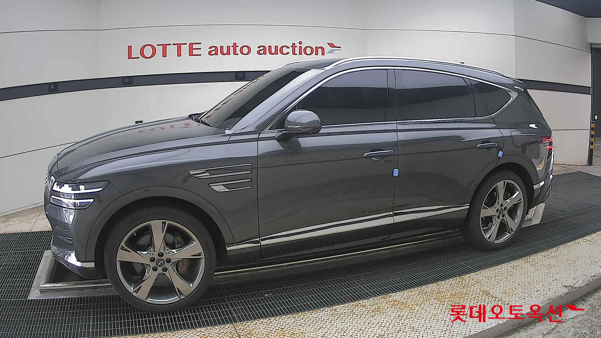 2023 - genesis gv80