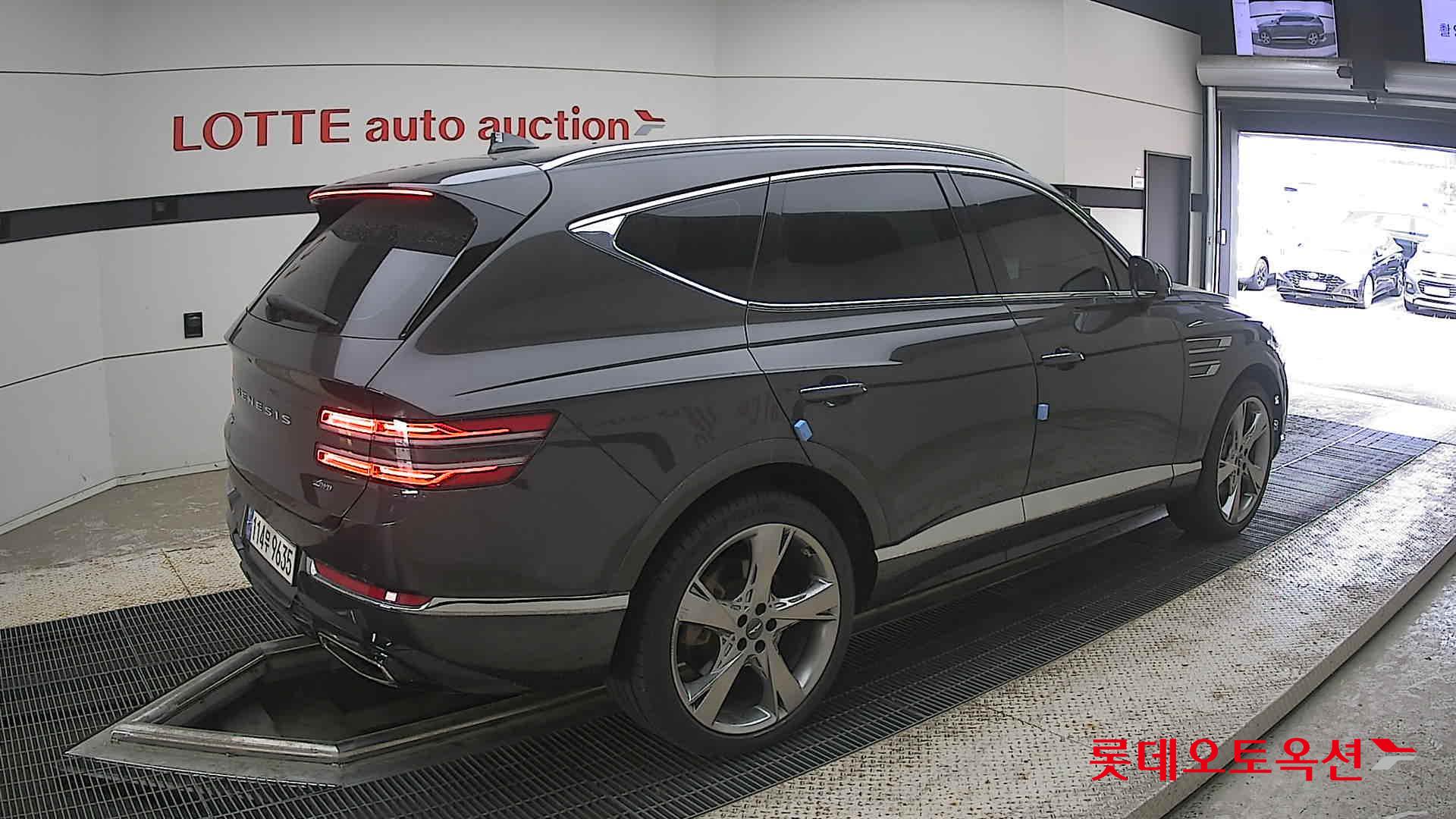 2023 - genesis gv80
