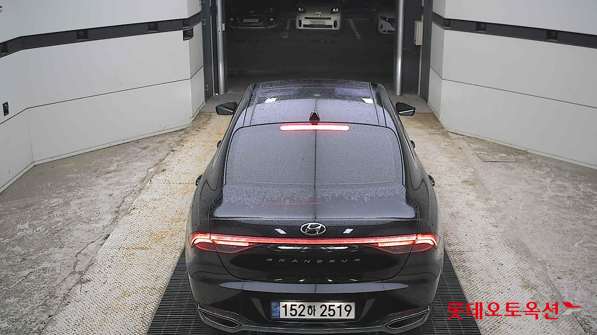 2022 - hyundai grandeur