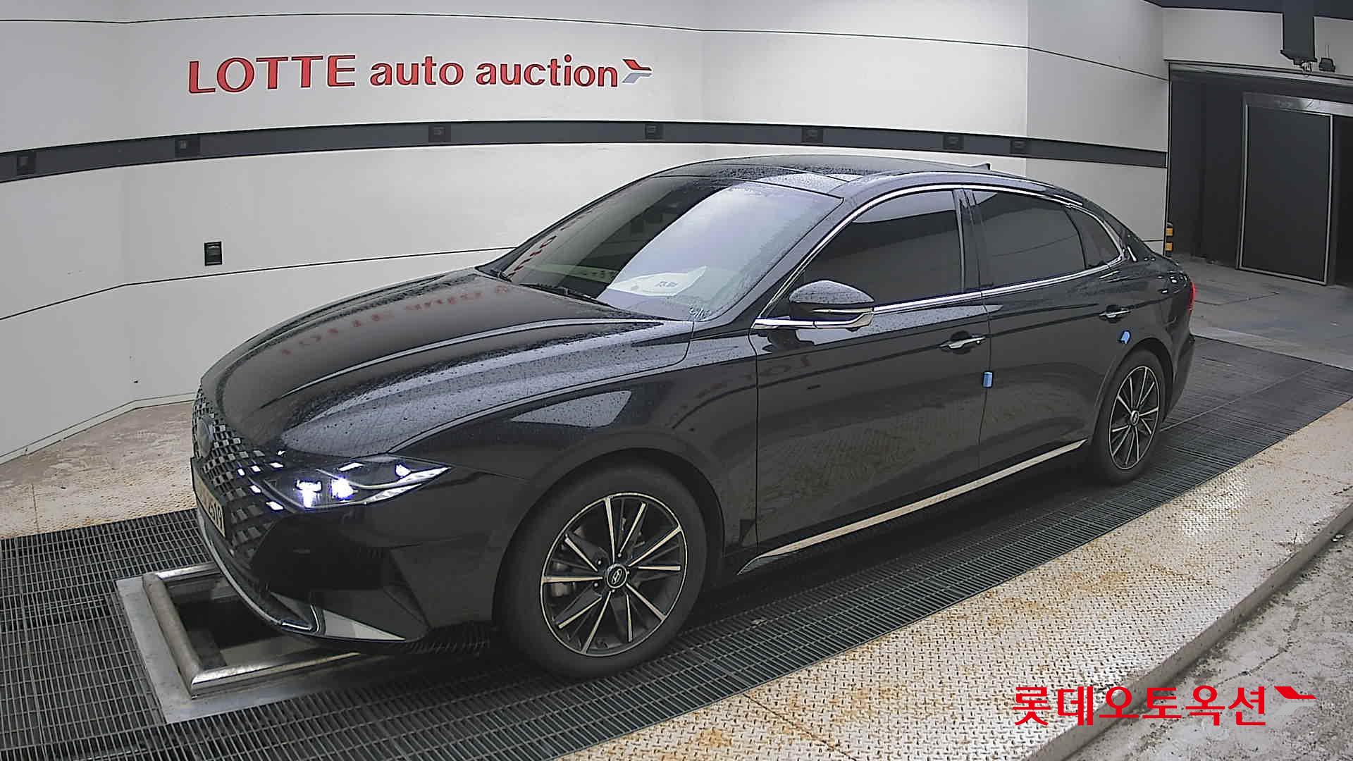 2022 - hyundai grandeur