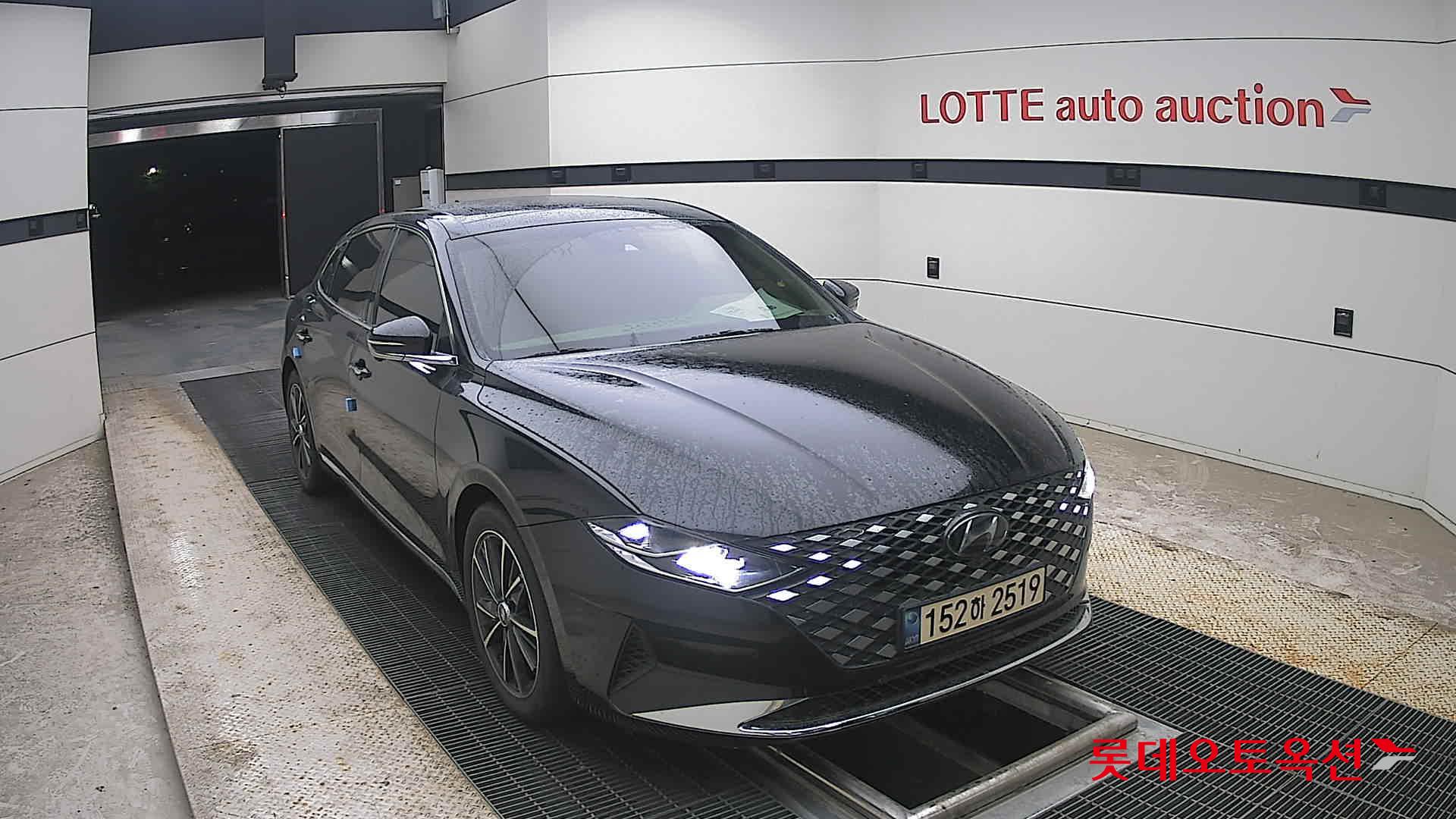 2022 - hyundai grandeur