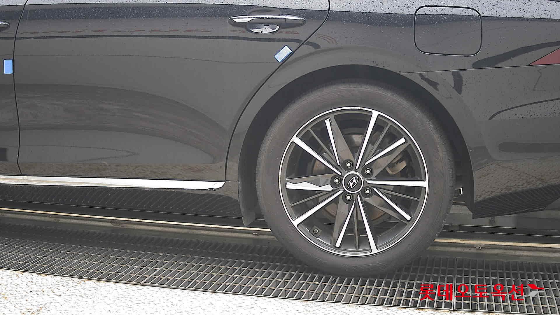 2022 - hyundai grandeur