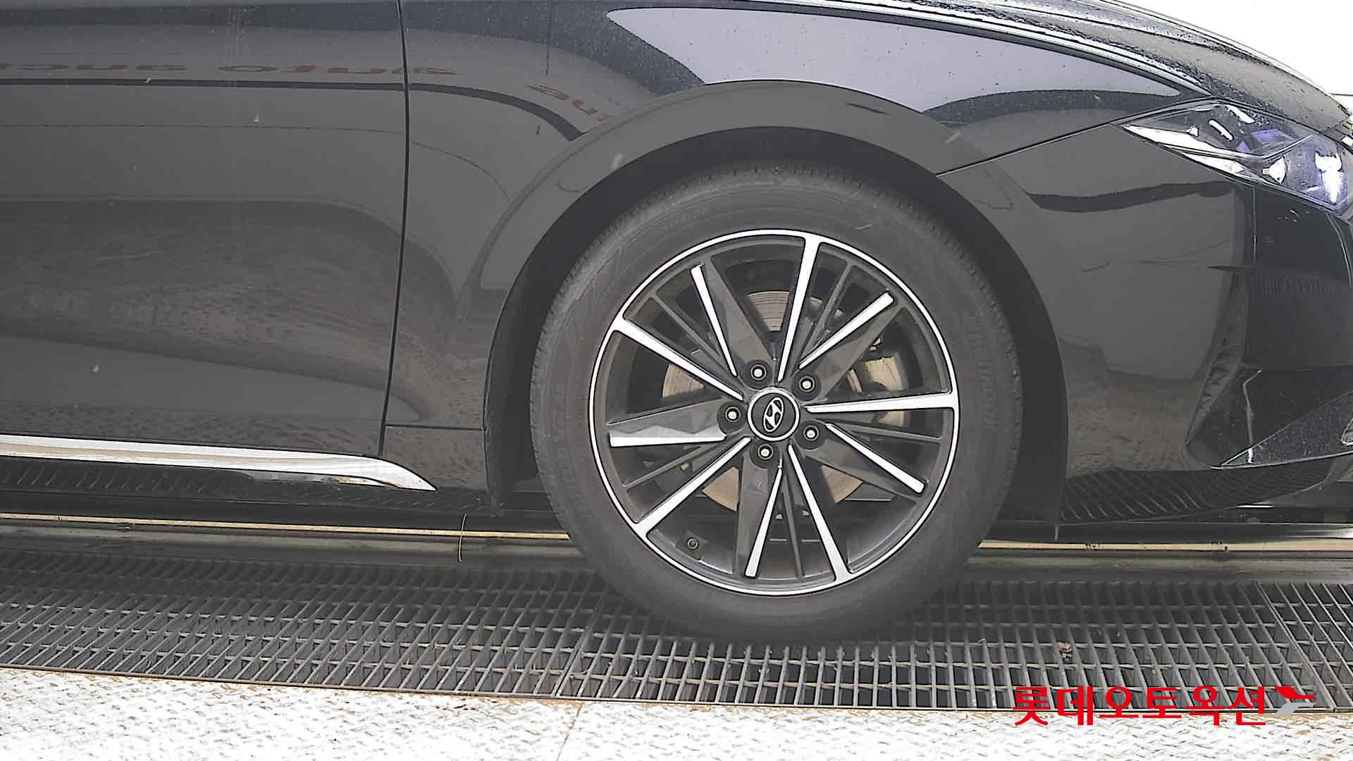 2022 - hyundai grandeur