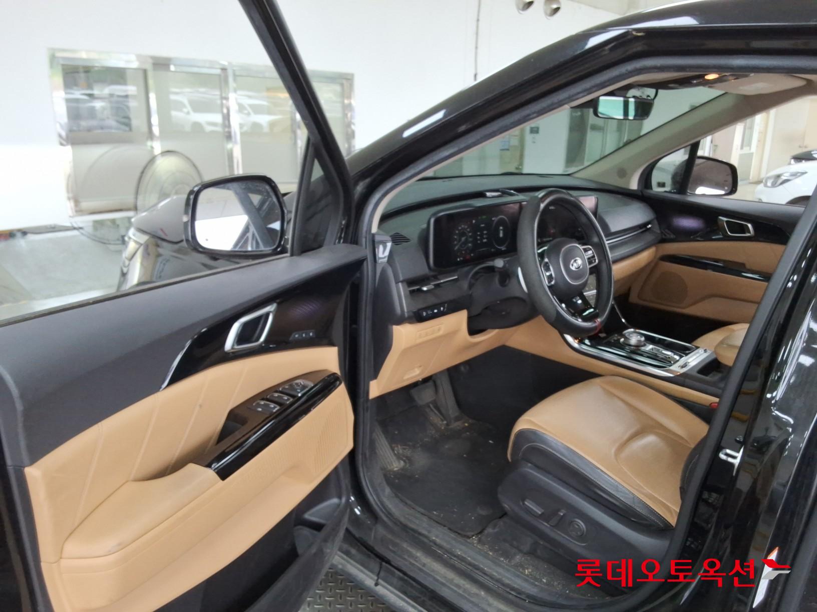2021 - kia carnival