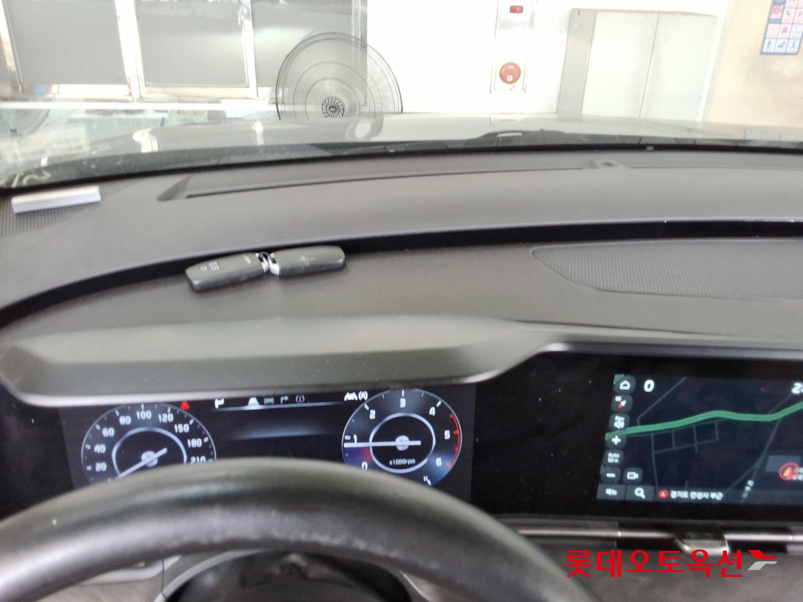 2023 - kia carnival