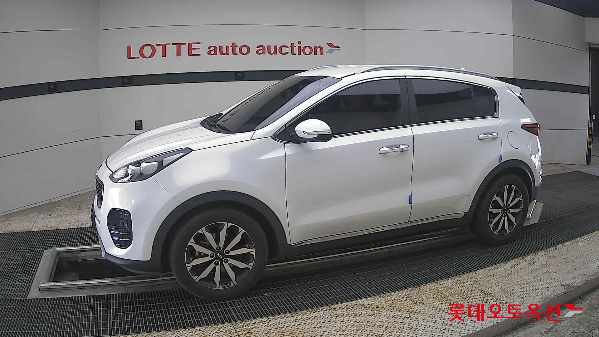2016 - kia sportage