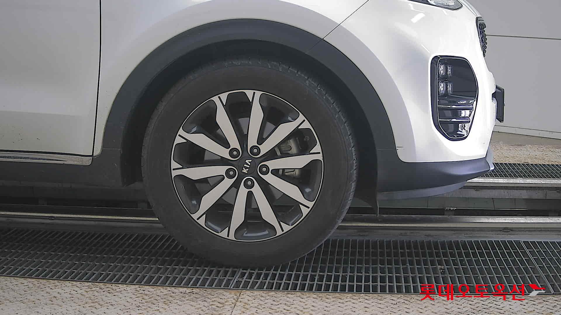 2016 - kia sportage