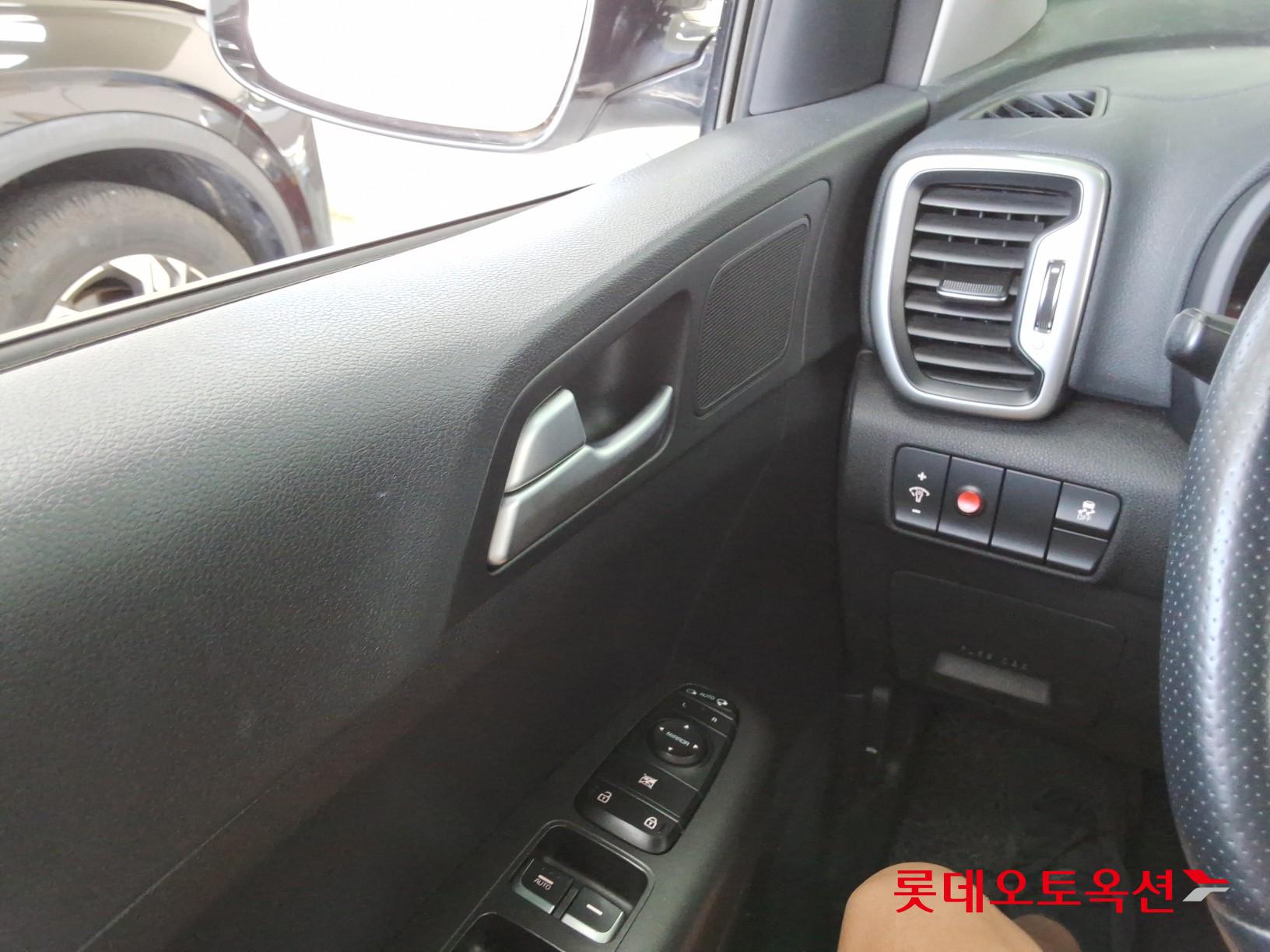 2016 - kia sportage