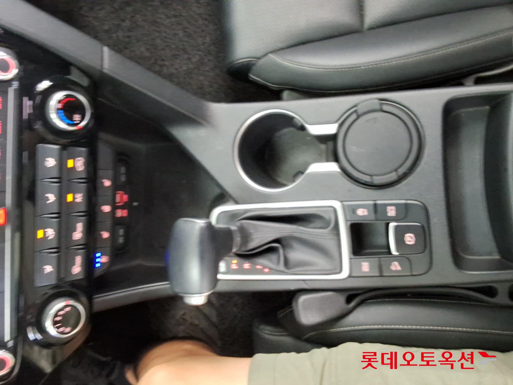 2016 - kia sportage