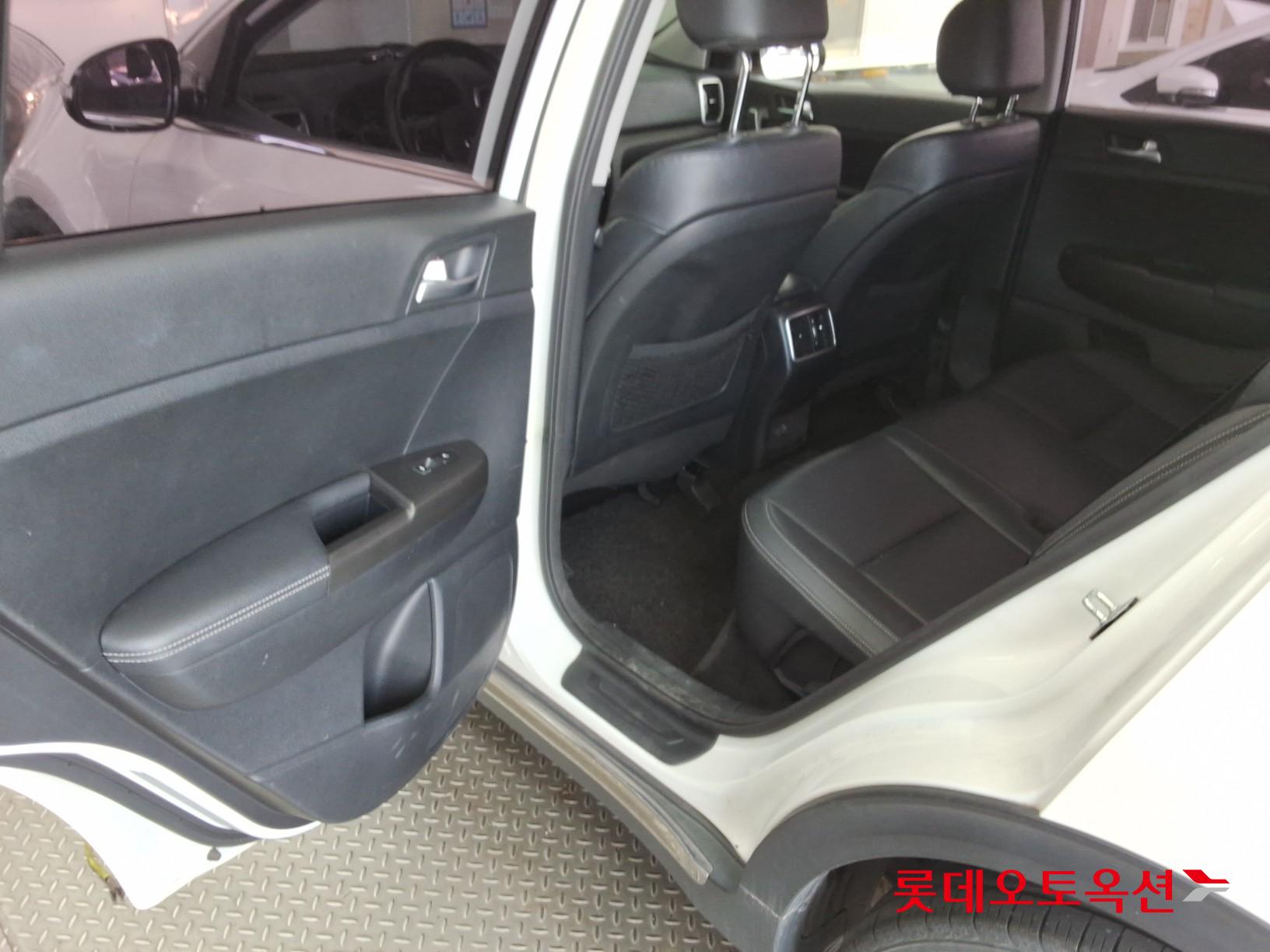 2016 - kia sportage