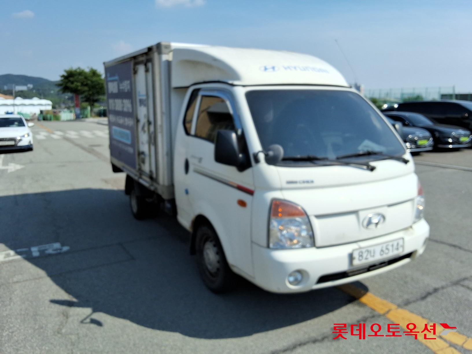 2012 - hyundai porter