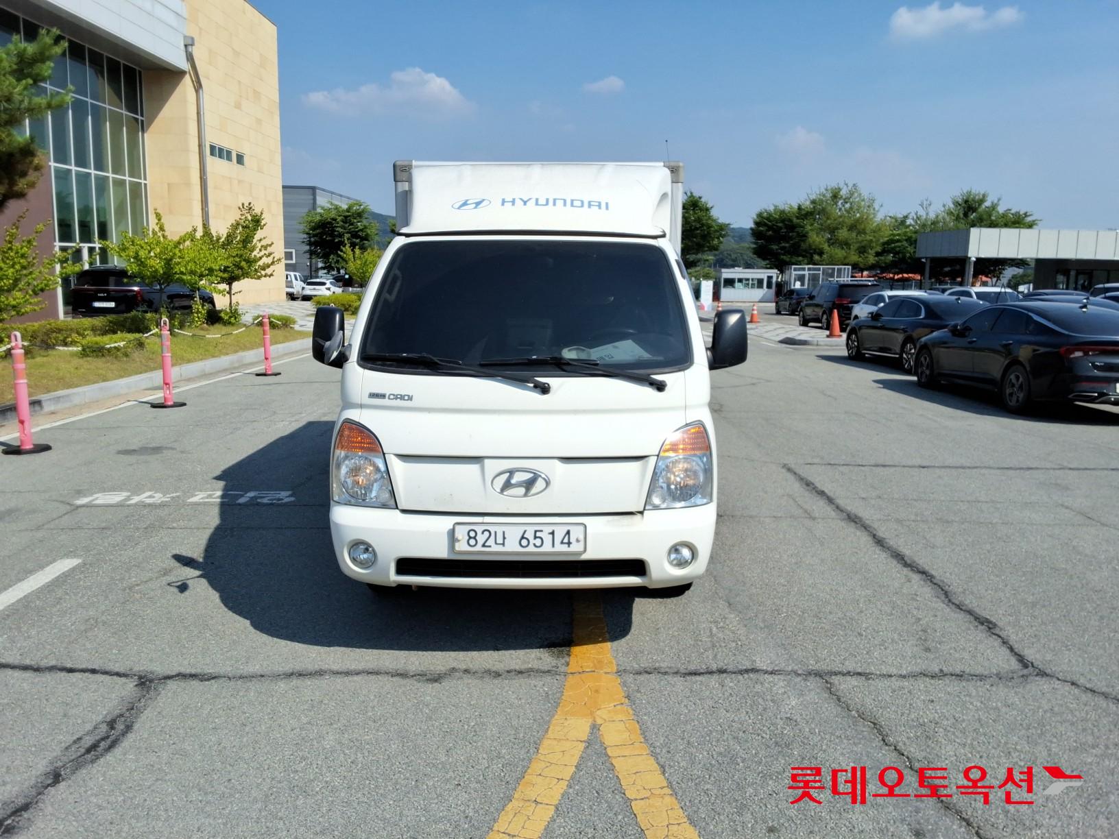 2012 - hyundai porter