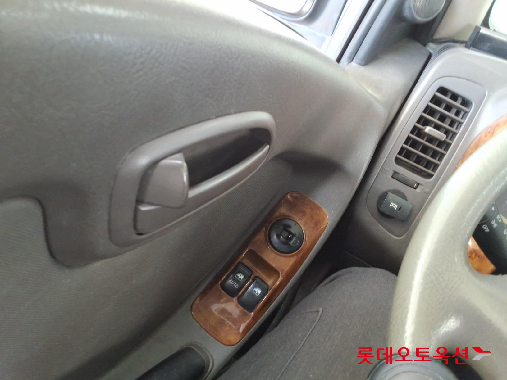 2012 - hyundai porter