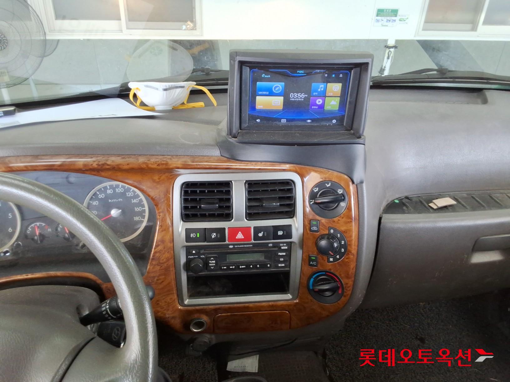 2012 - hyundai porter