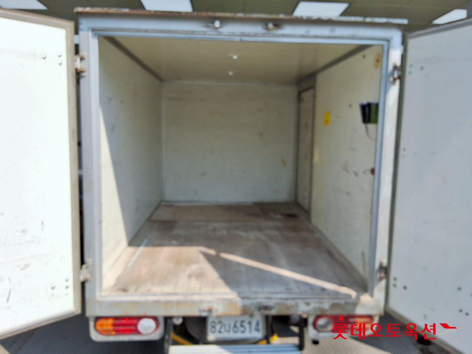 2012 - hyundai porter