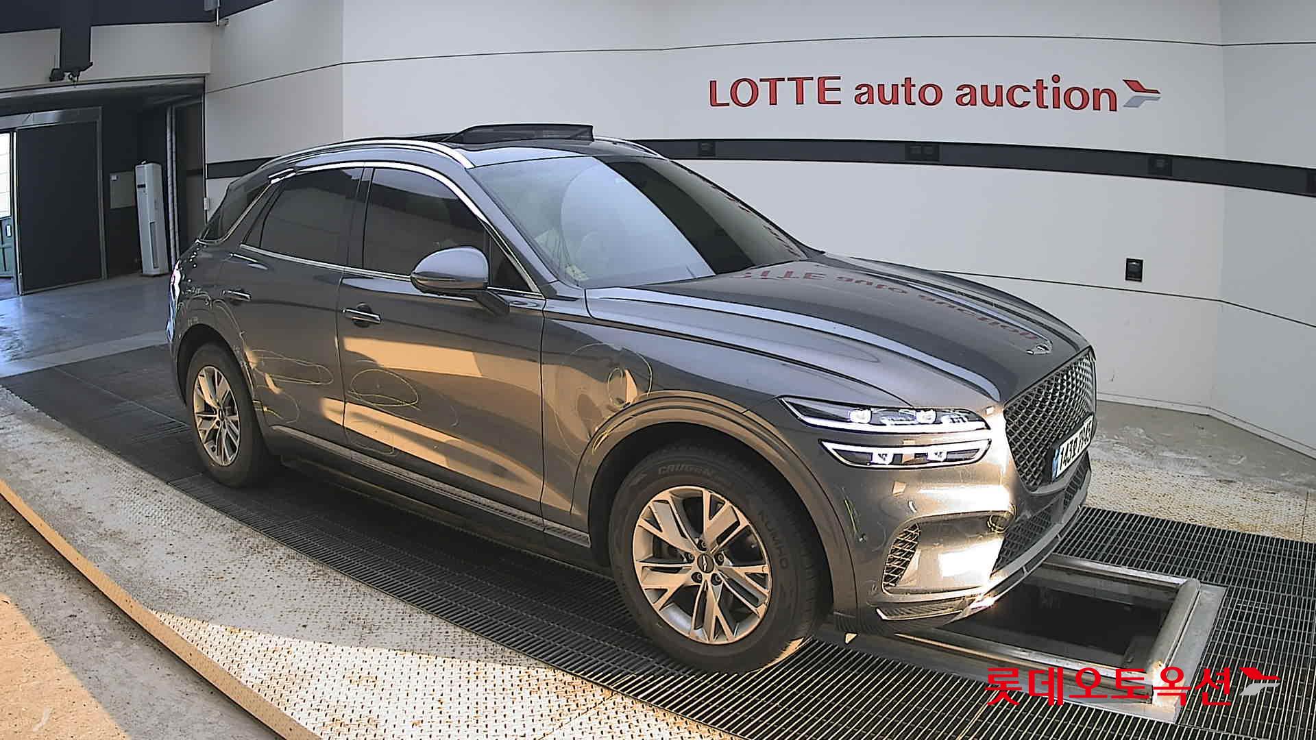 2022 - genesis gv70