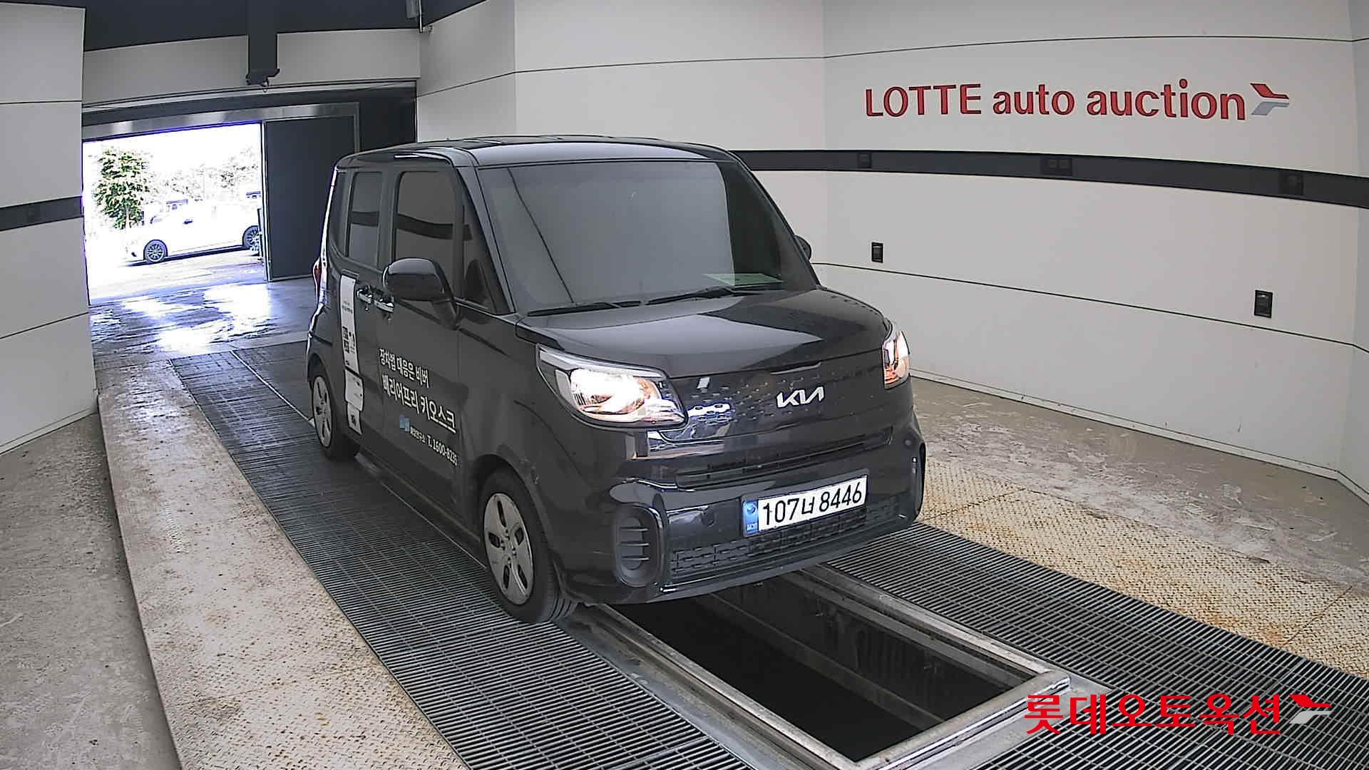 2022 - kia ray
