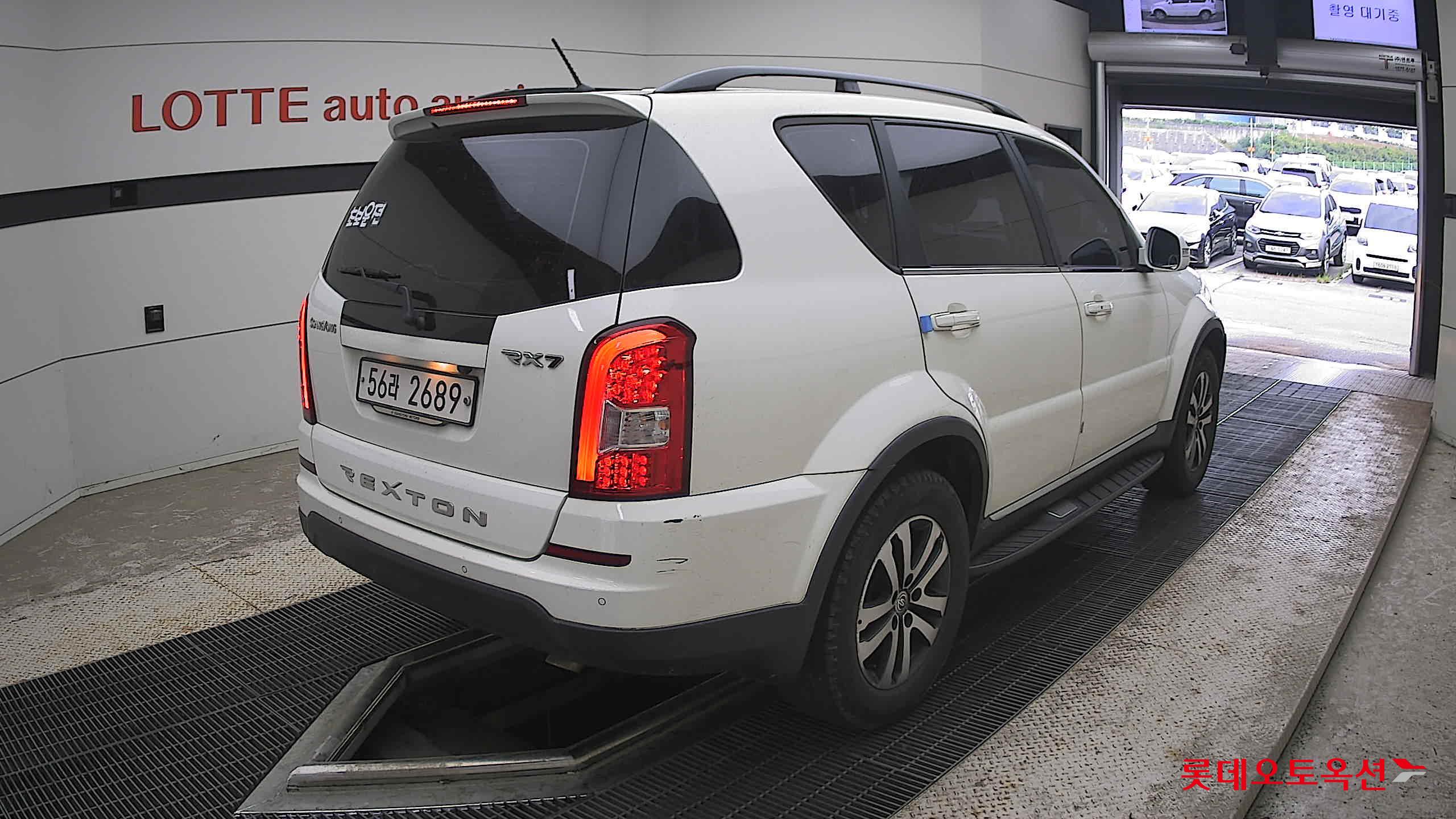 2015 - ssangyong rexton
