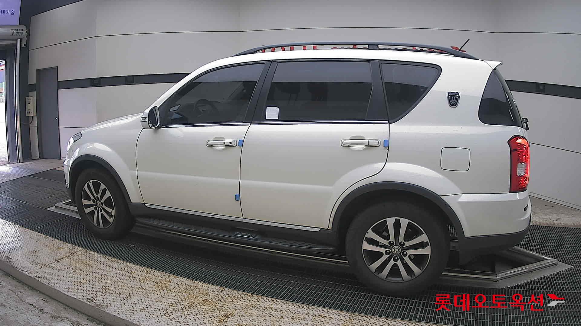 2015 - ssangyong rexton