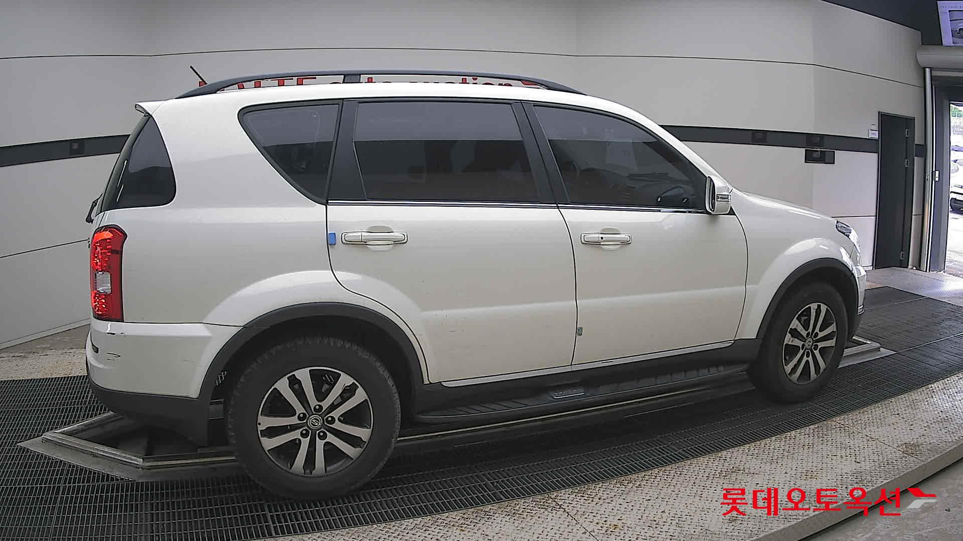 2015 - ssangyong rexton