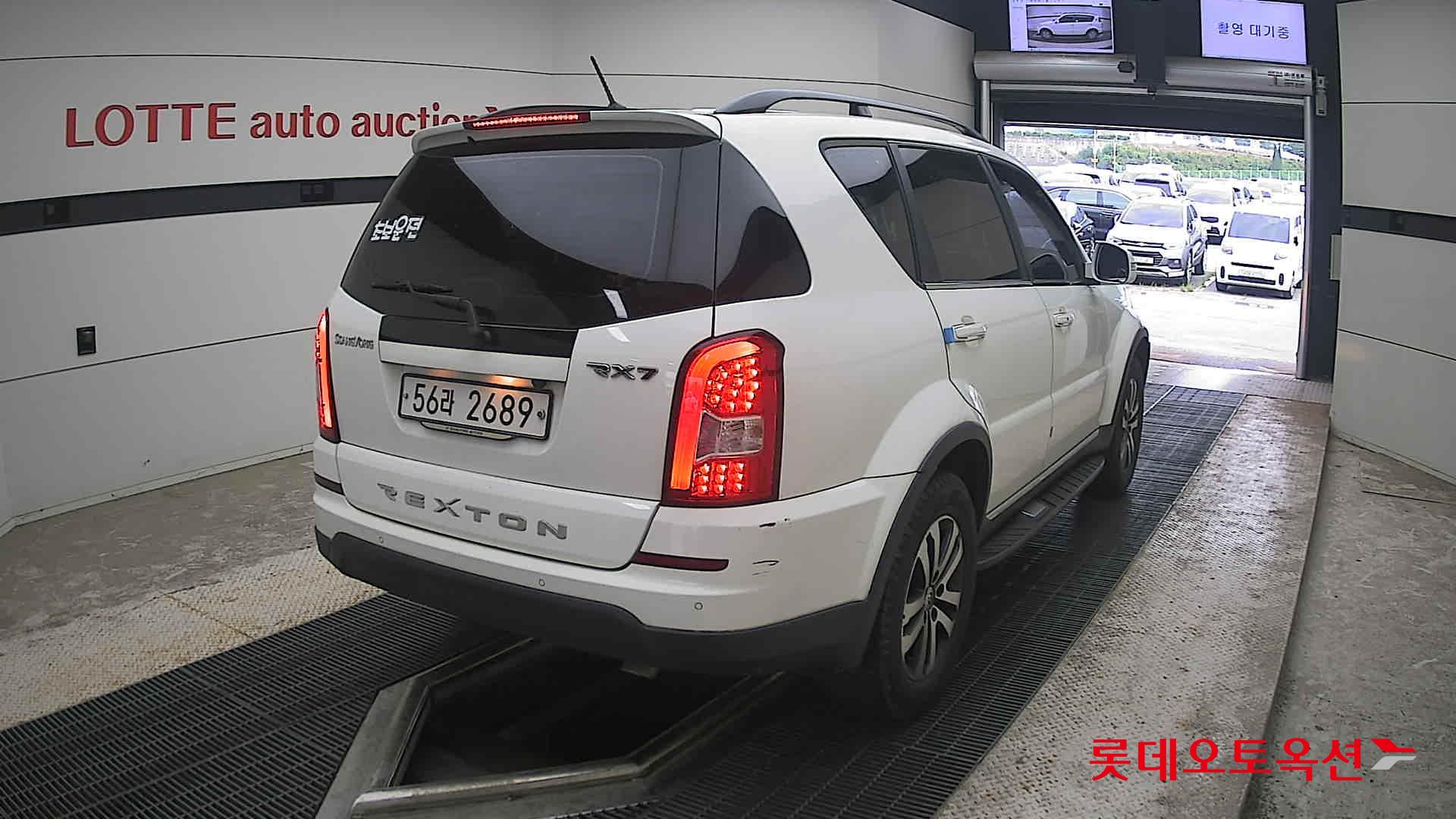 2015 - ssangyong rexton