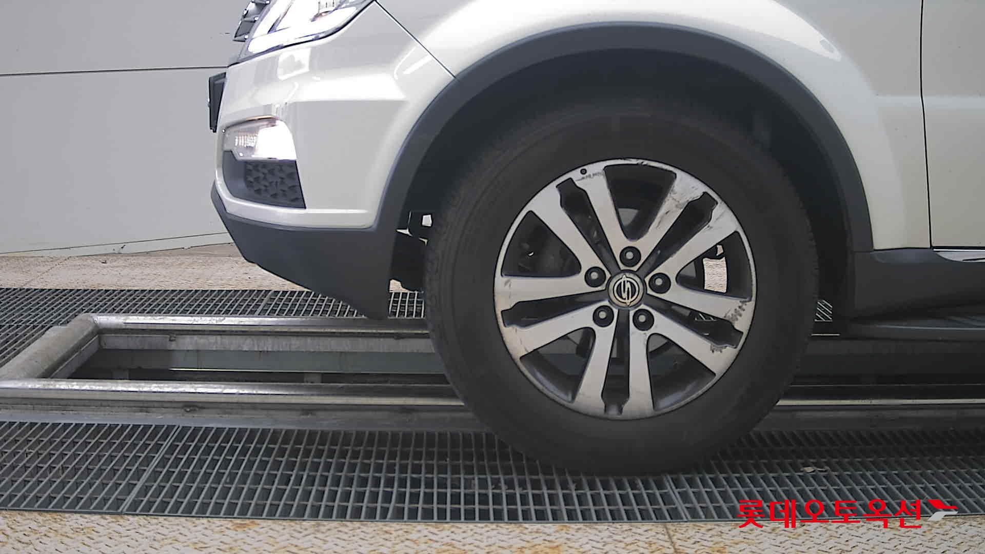2015 - ssangyong rexton