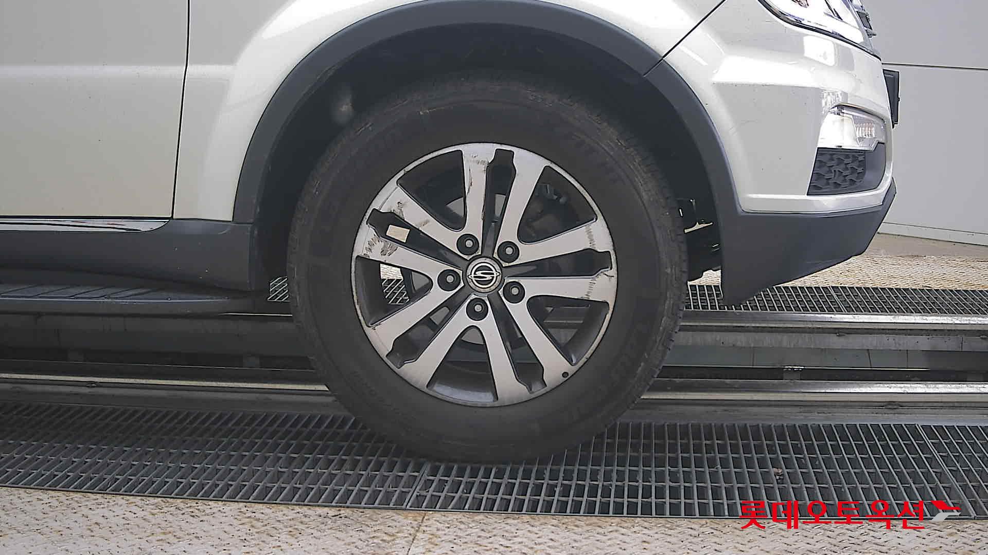 2015 - ssangyong rexton