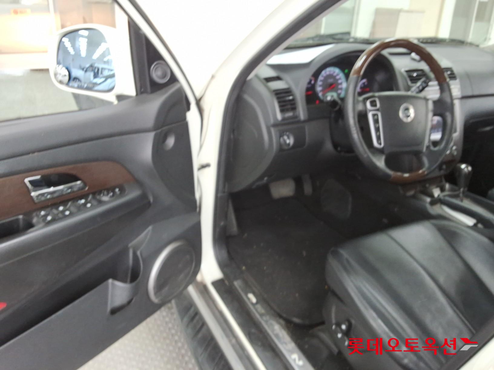 2015 - ssangyong rexton