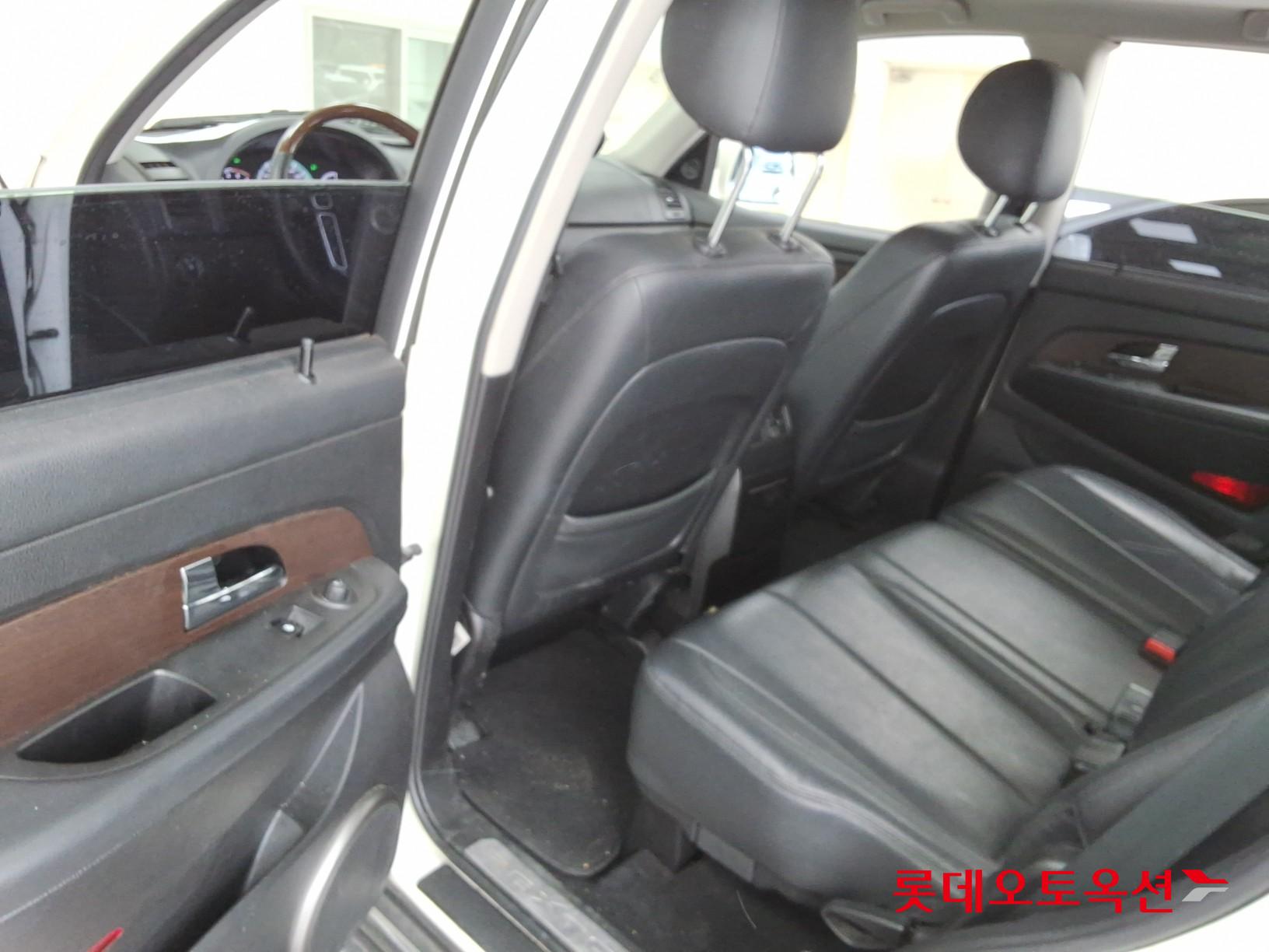 2015 - ssangyong rexton