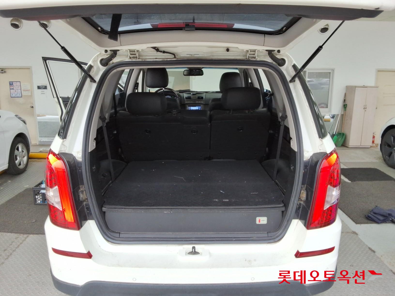 2015 - ssangyong rexton