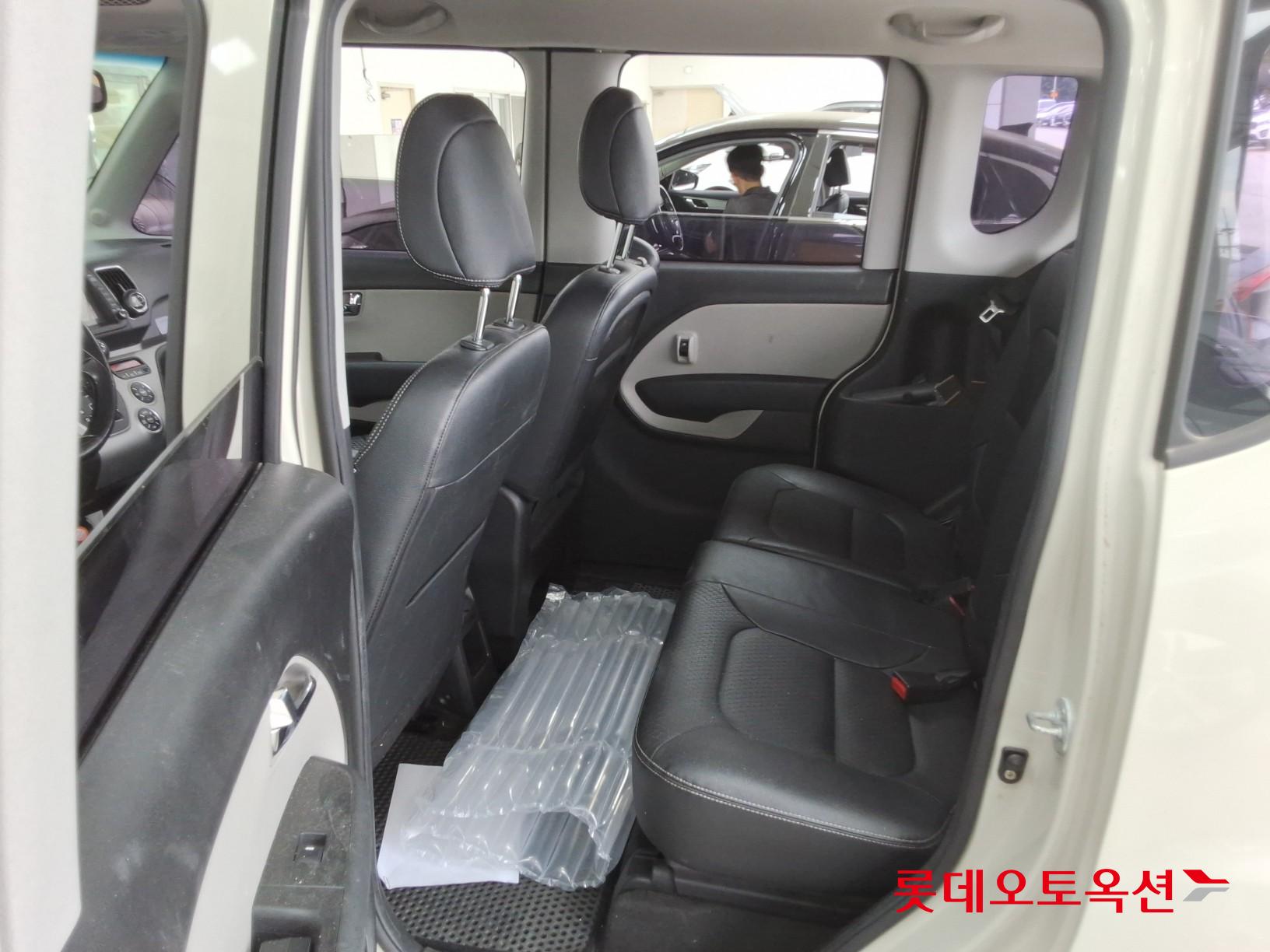 2014 - kia ray