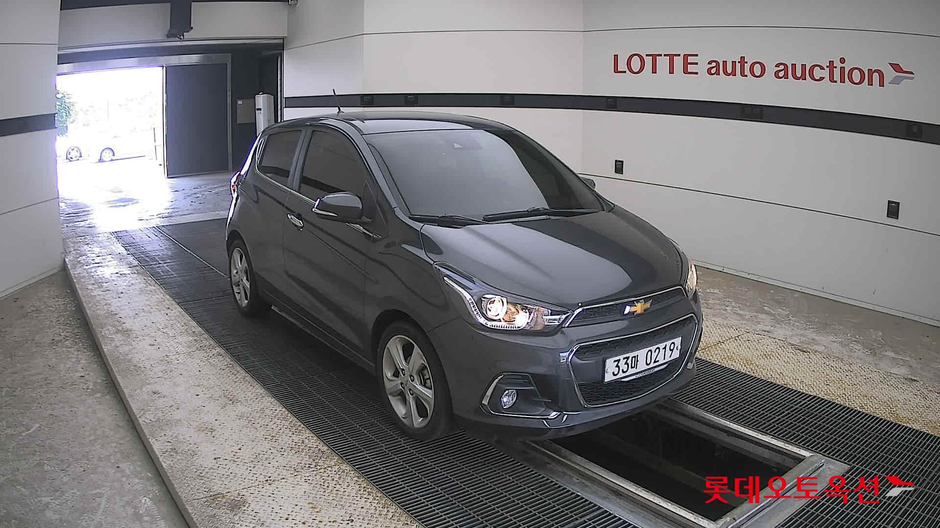 2017 - chevrolet spark