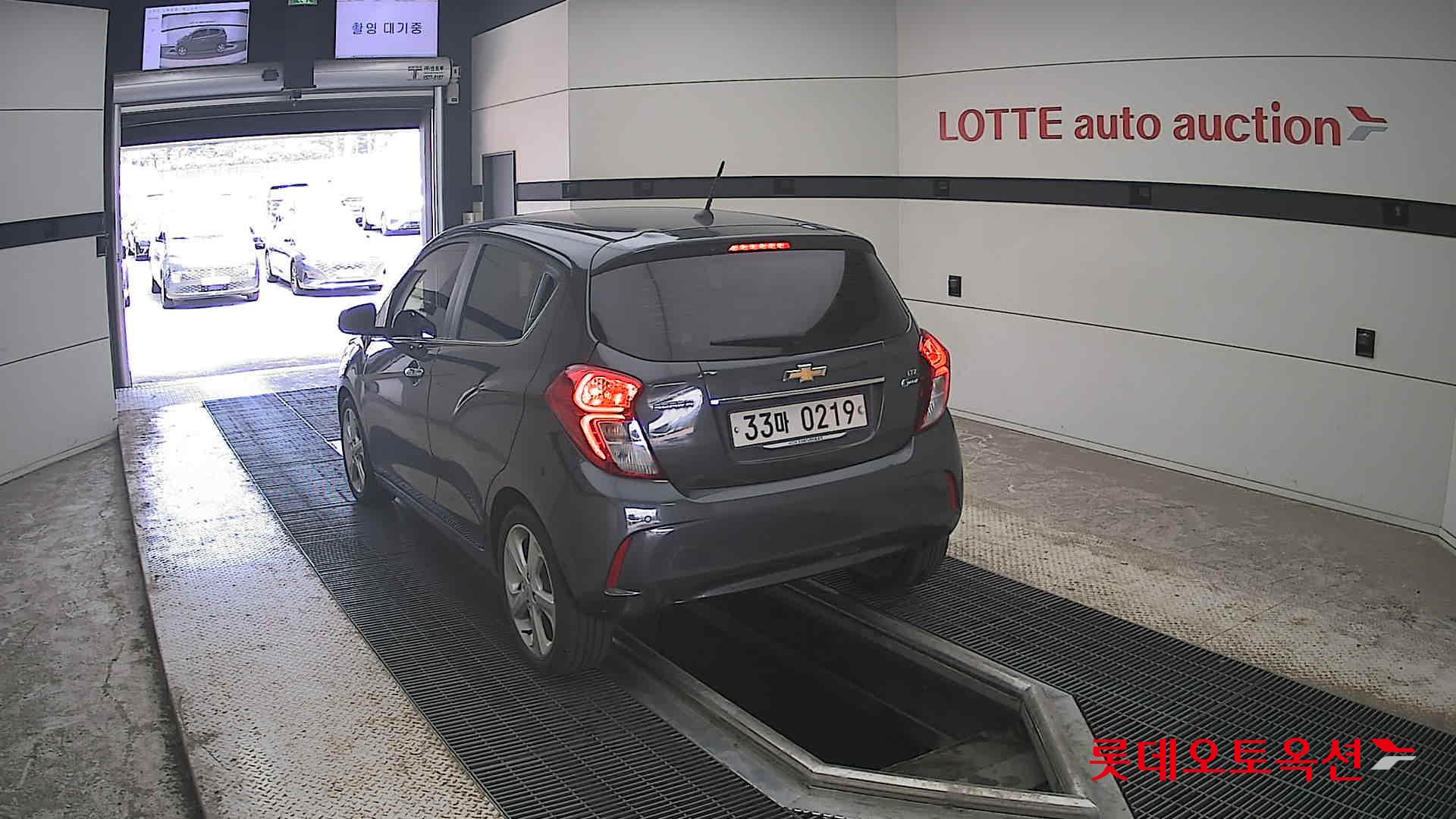 2017 - chevrolet spark