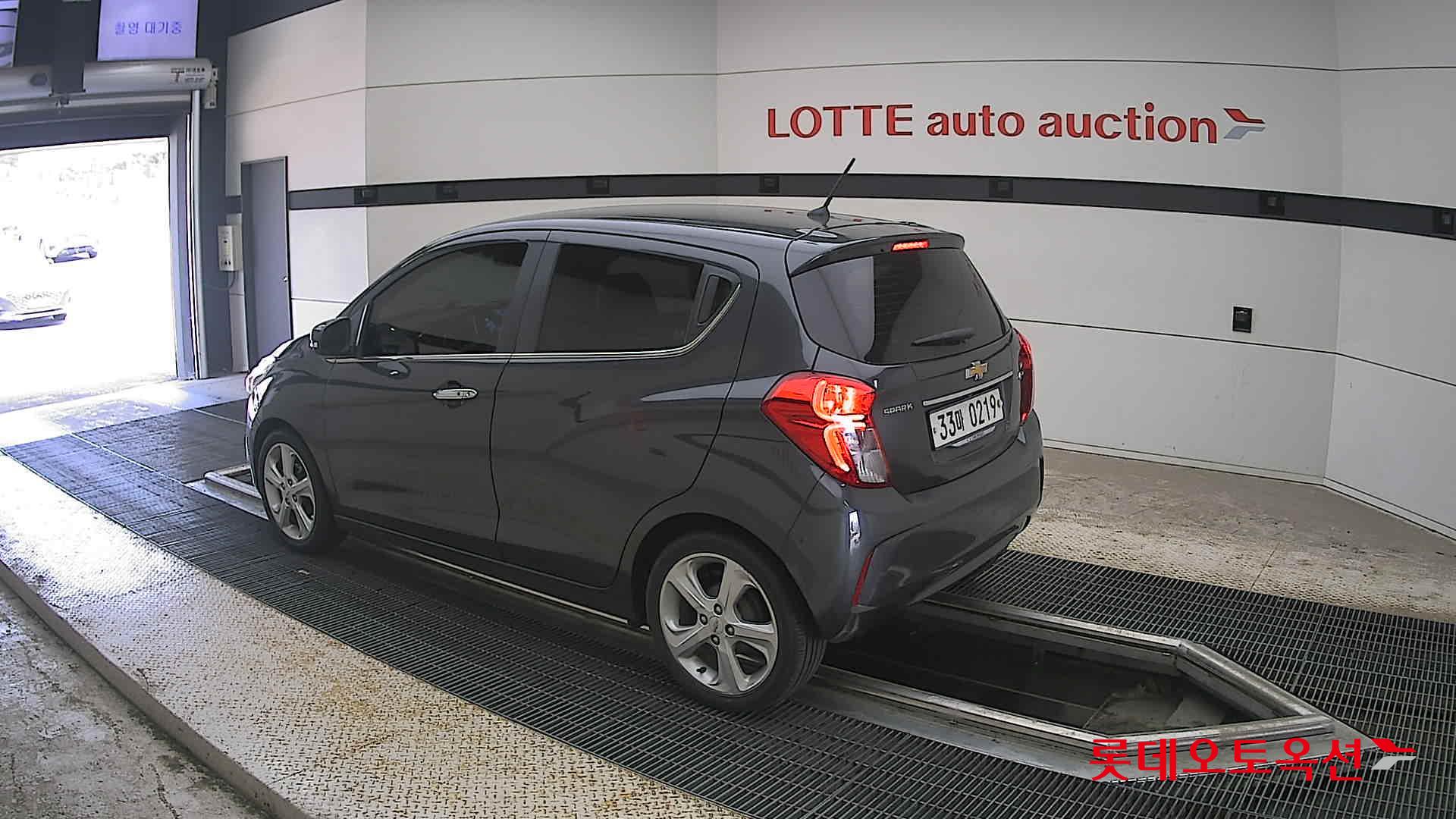 2017 - chevrolet spark