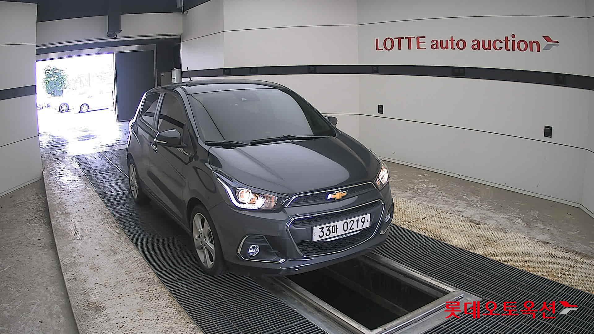 2017 - chevrolet spark