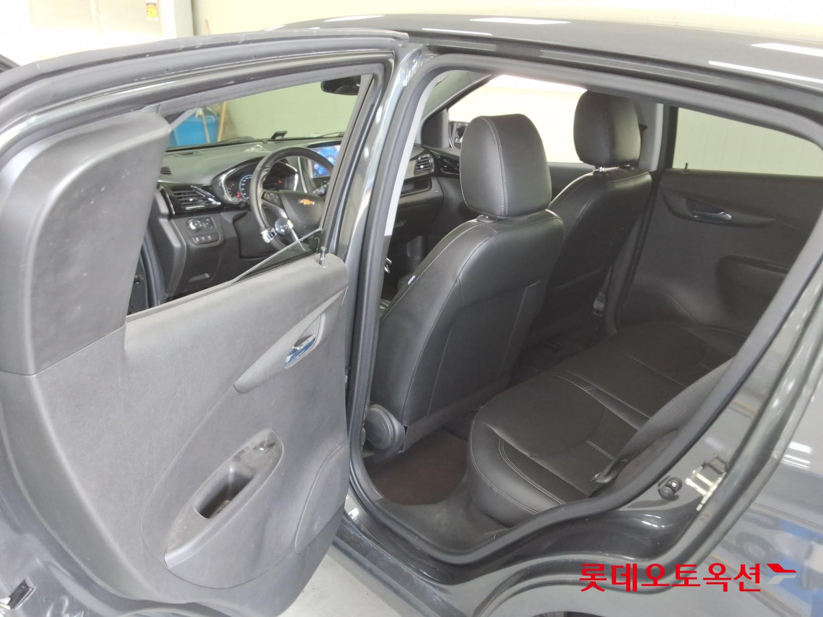 2017 - chevrolet spark