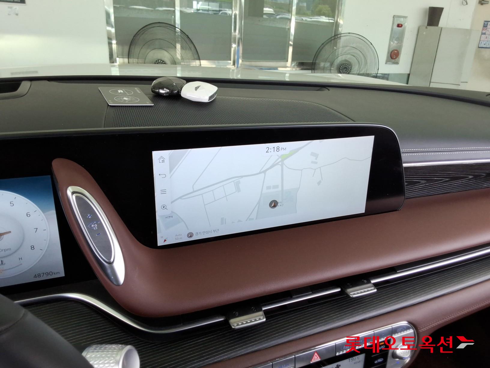 2022 - genesis g90