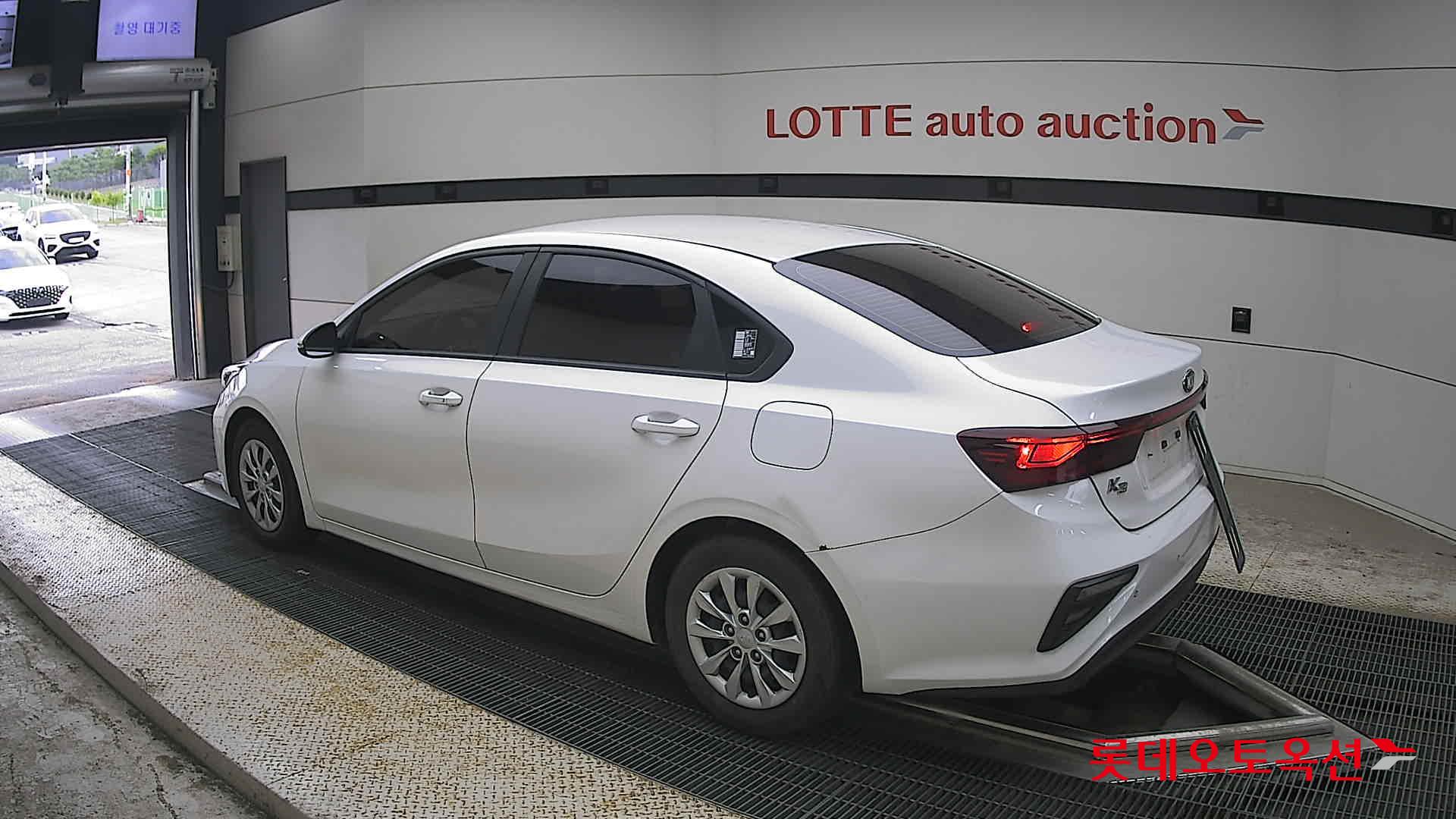 2020 - kia k3