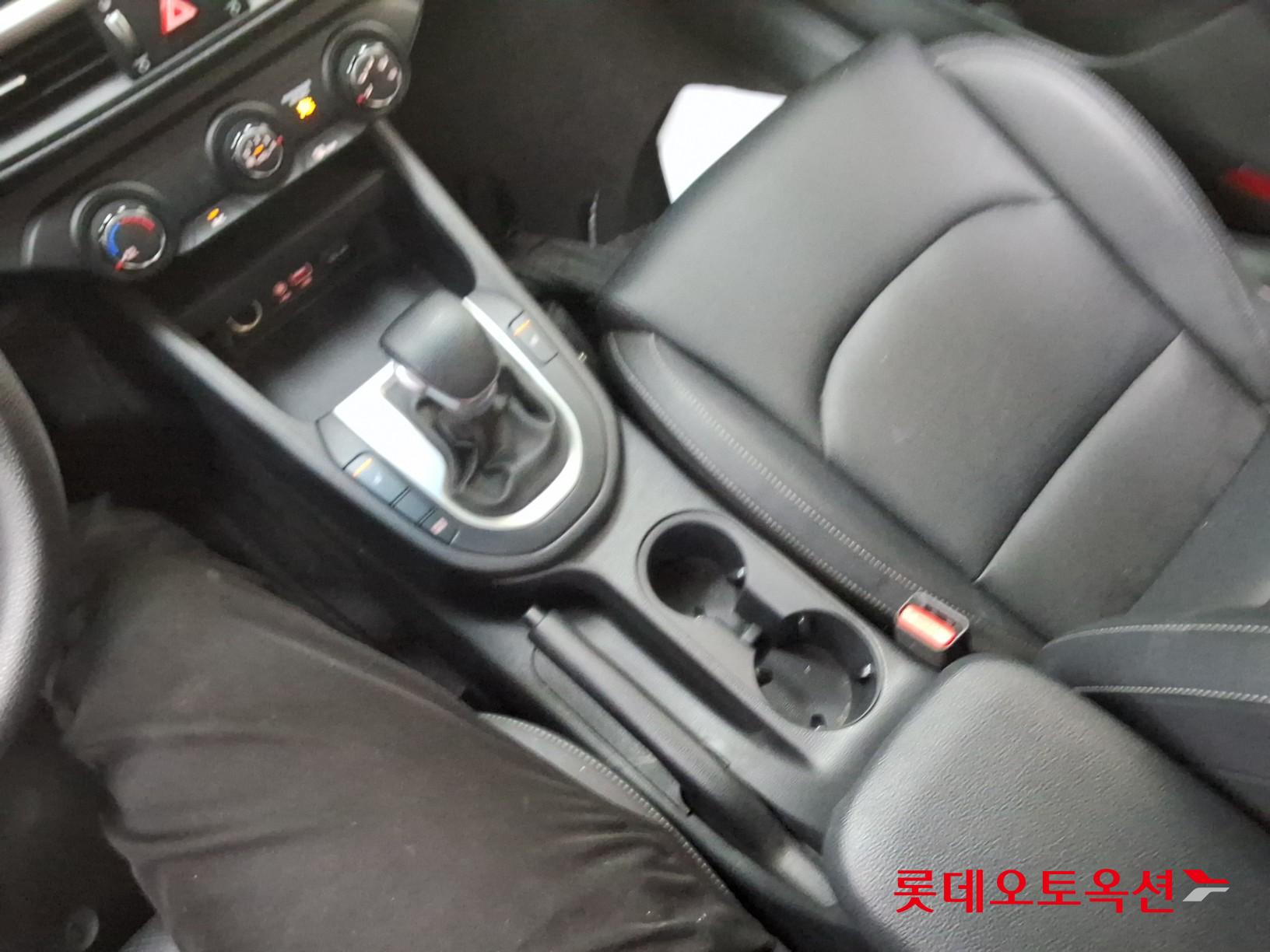 2020 - kia k3