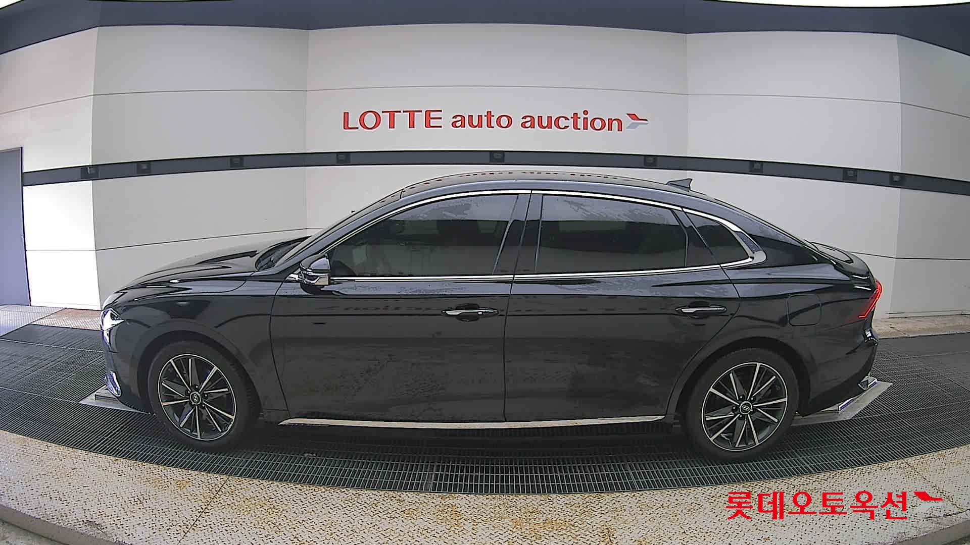 2022 - hyundai grandeur