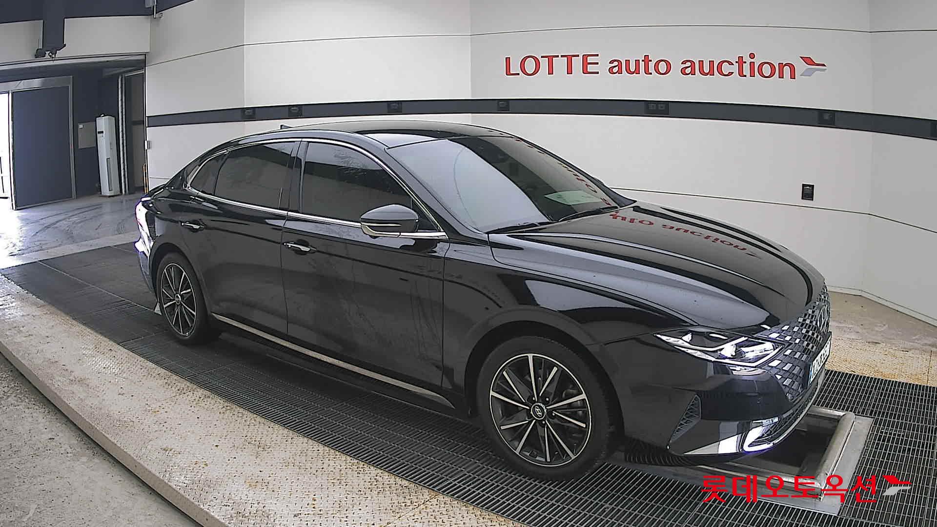 2022 - hyundai grandeur