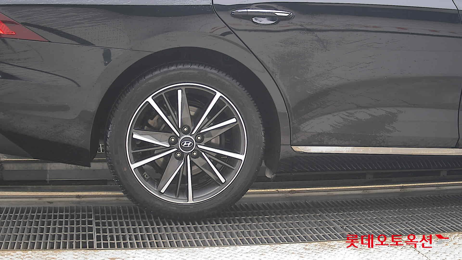 2022 - hyundai grandeur