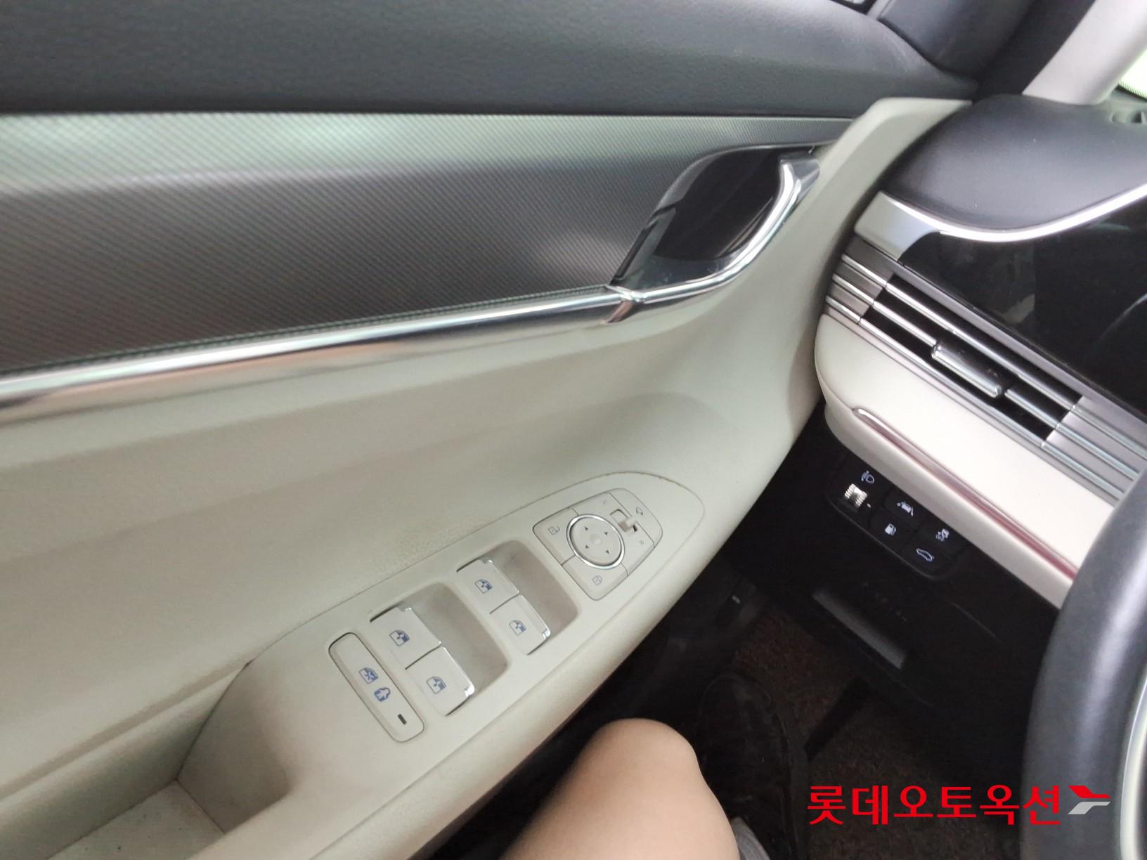 2022 - hyundai grandeur