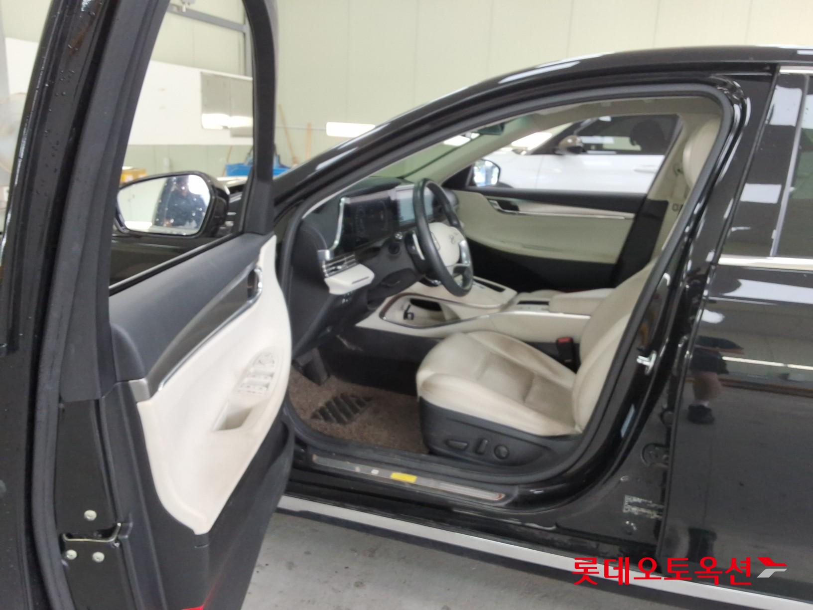 2022 - hyundai grandeur