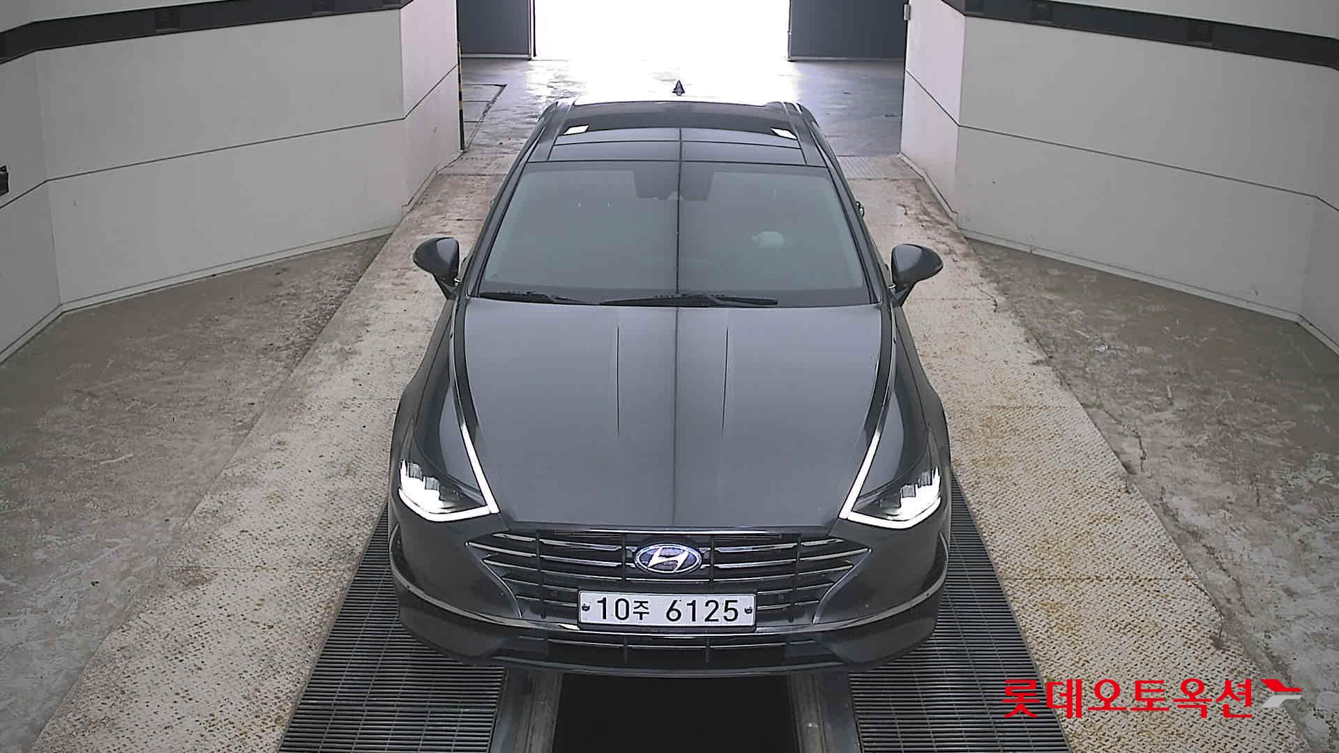 SONATA DN8 (G)