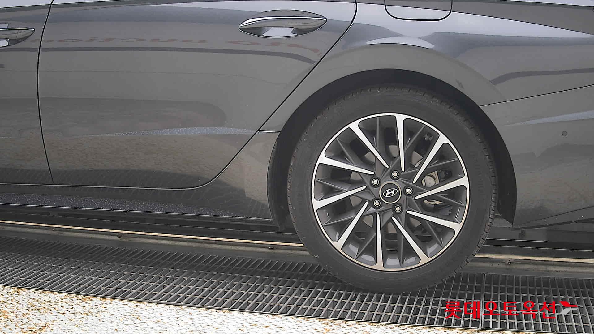2020 - hyundai sonata