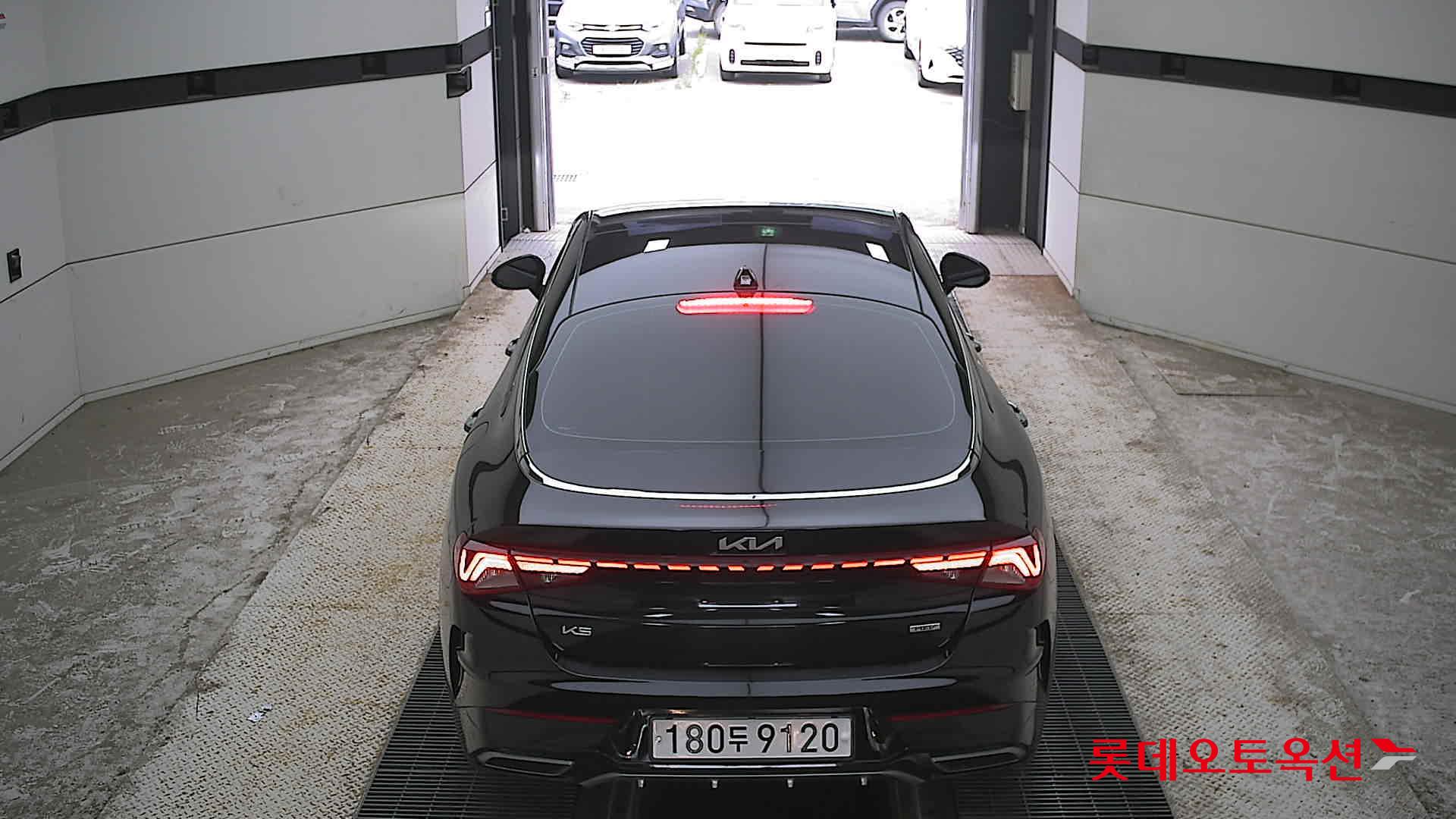 2023 - kia k5
