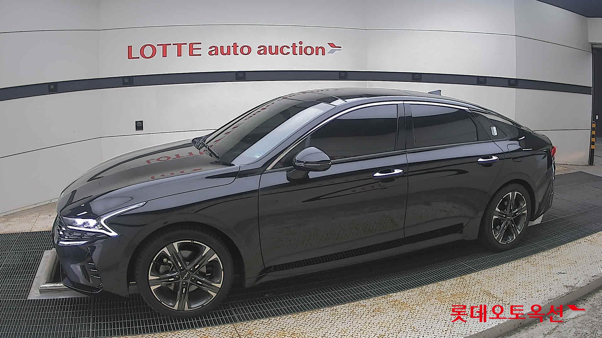 2023 - kia k5
